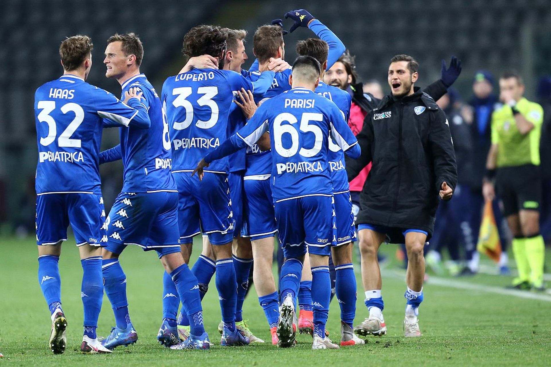 尤其值得一 尤其值得一